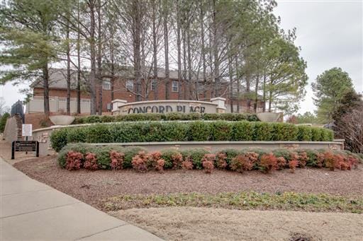 Building Photo - 8310 Oak Knoll Dr