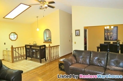 Photo - 1649 Norwood Dr