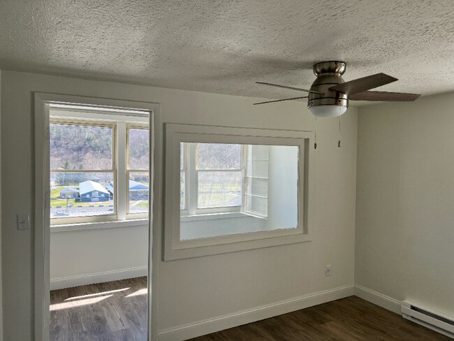 Photo - 290 S Branch St Unit Apartment B