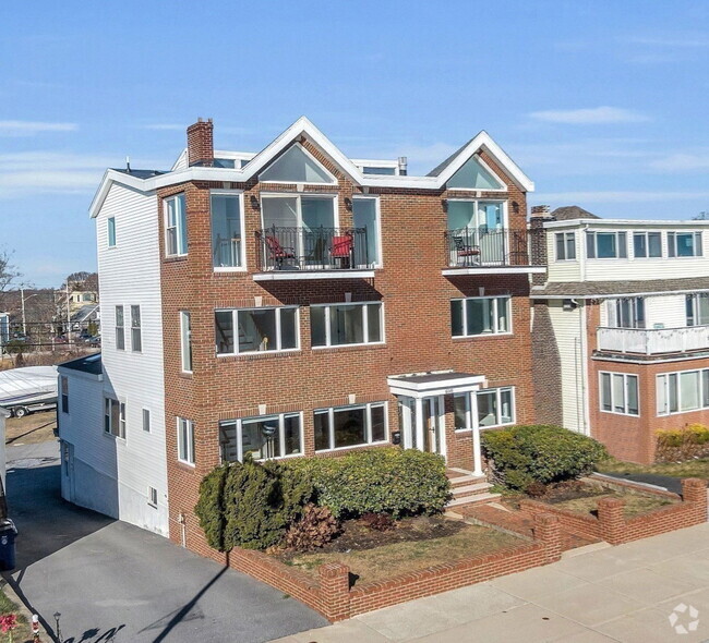 Building Photo - 658 Revere Beach Blvd Rental