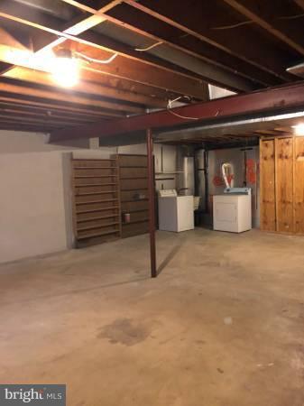 Photo - 488 Norvelle Ct