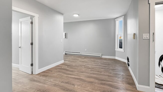 Photo - 97 Reservoir Ave