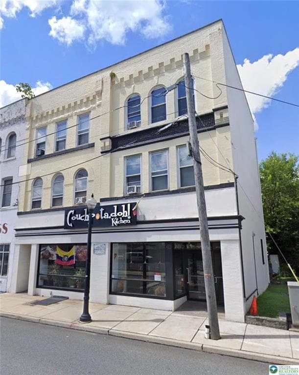 Building Photo - 306 Brodhead Ave Unit 1