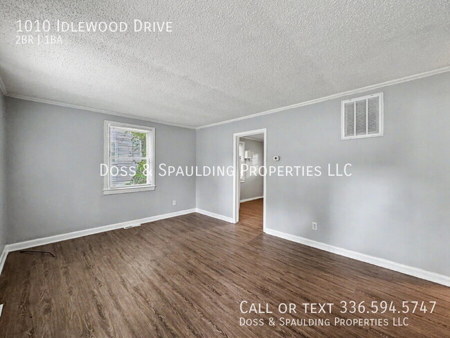 Photo - 1010 Idlewood Dr
