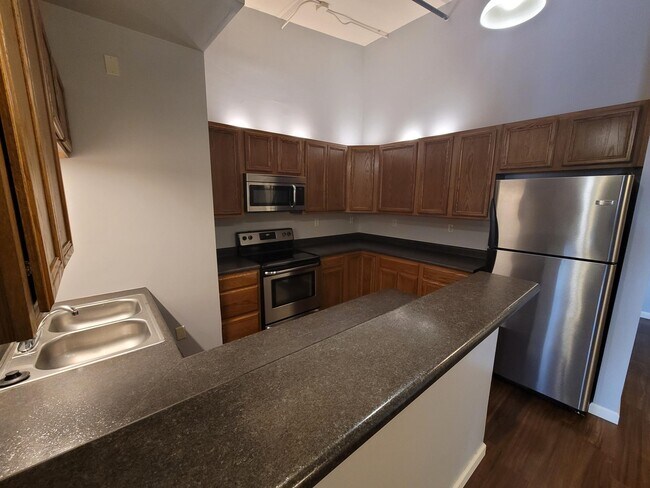 Photo - 102 N 3rd Street