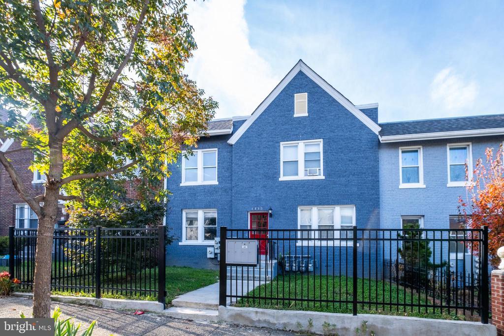 Photo - 1113 Penn St NE Unit 4