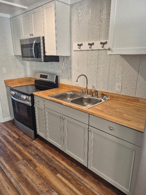 Photo - 910 Backwoods Rd