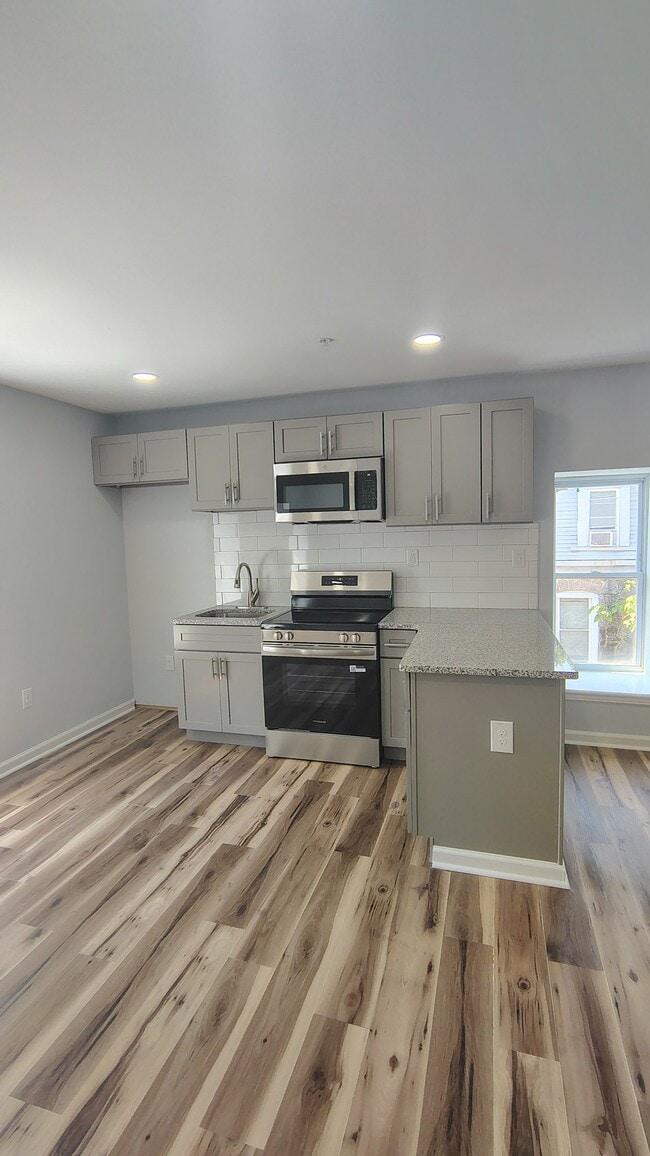 Photo - 3412 N 19th St Unit 3