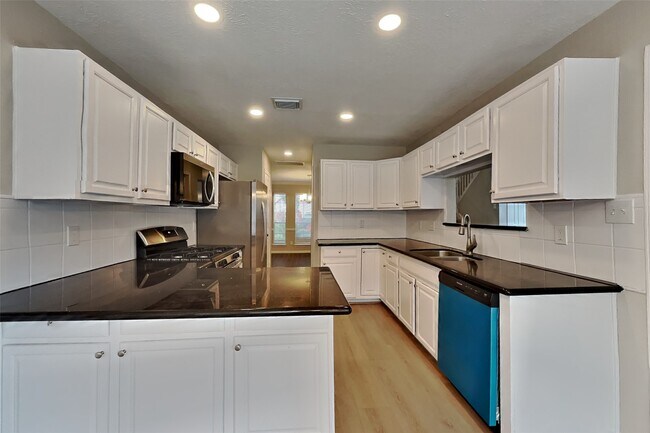 1343 Edenderry Ln