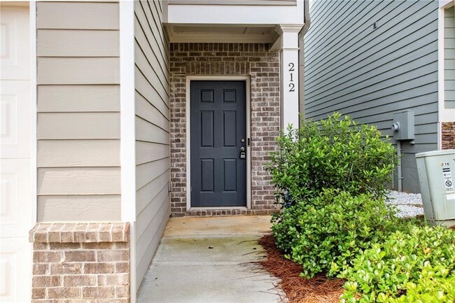 Photo - 212 Ridge Valley Dr