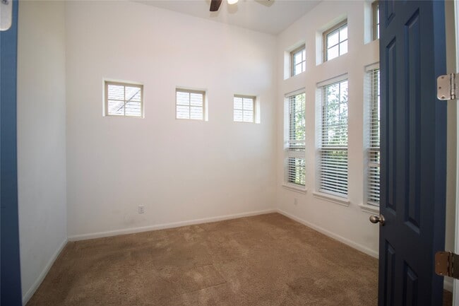 Photo - 2107 Brooke Avery Dr