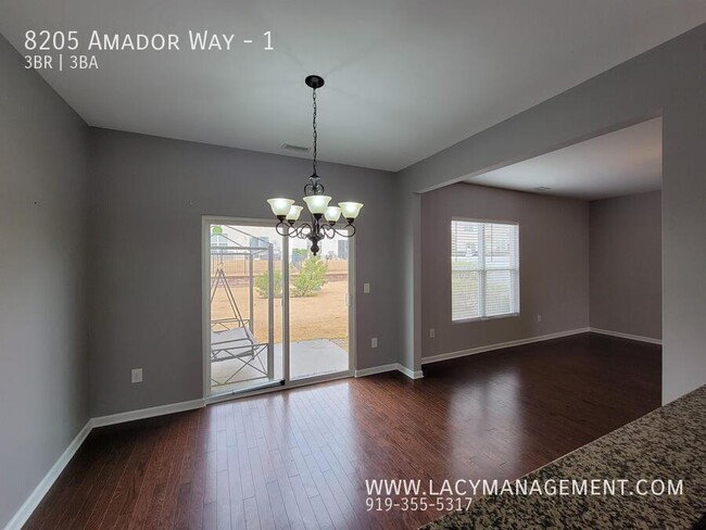 Photo - 8205 Amador Way