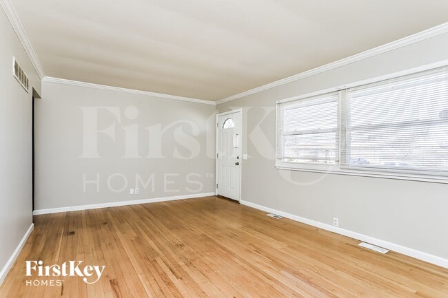 Photo - 2170 Flight Dr