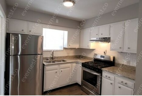 Photo - 3234 Algonquin Pkwy