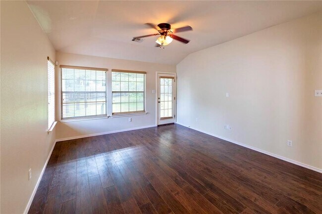 Photo - 9401 Billingham Trail