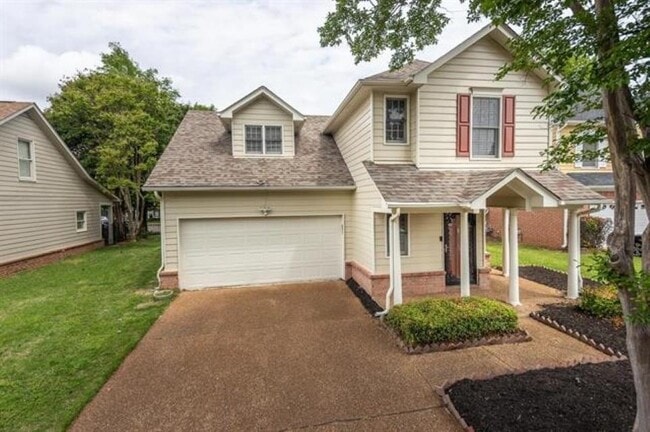 Photo - 100 Riverwalk Pl