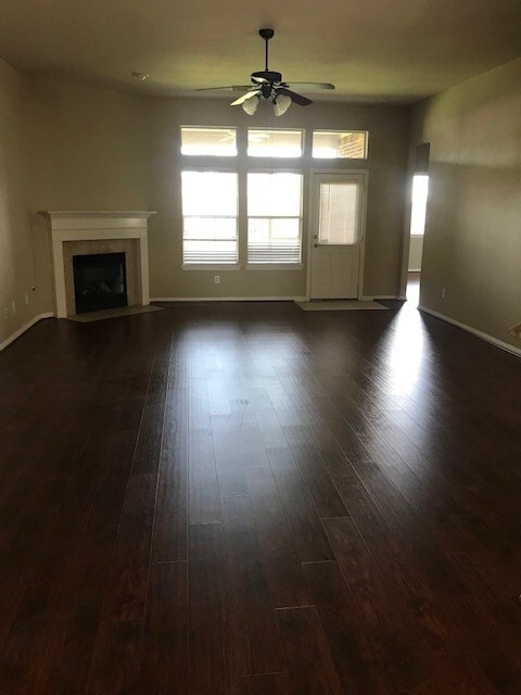 Photo - 19930 Kendall Lake Dr