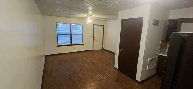 Photo - 635 Whitham Ave Unit 7