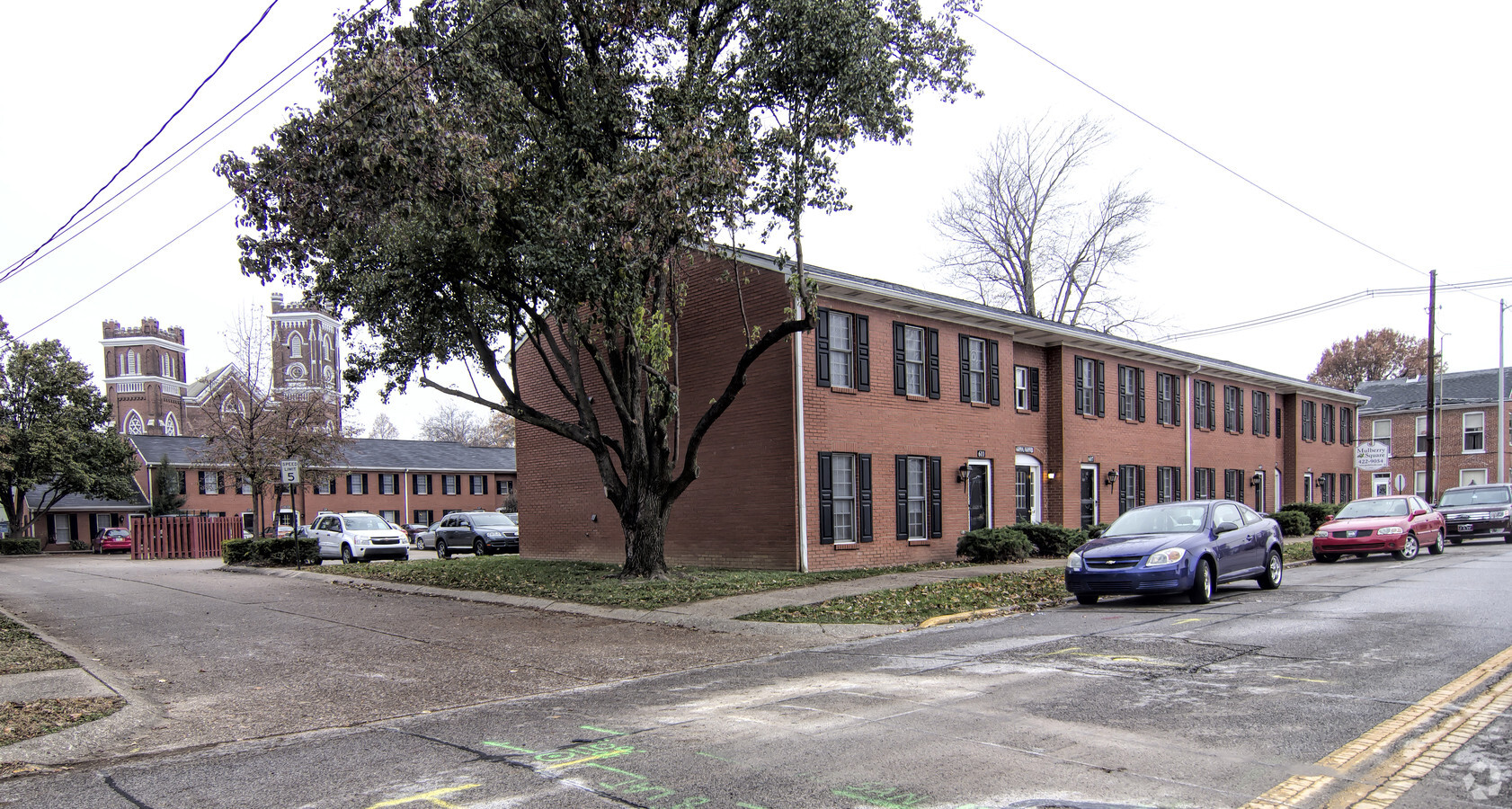 Mulberry Square - Mulberry Square Apartments