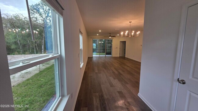 Photo - 644 Farmfield Dr