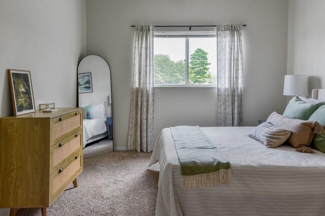 Waterchase Apartment Homes