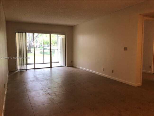 Photo - 9855 Westview Dr Unit 715