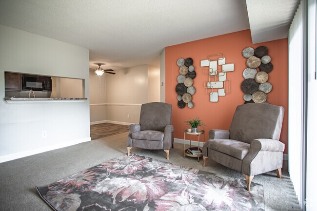 2BR,2BA,-900SF Model