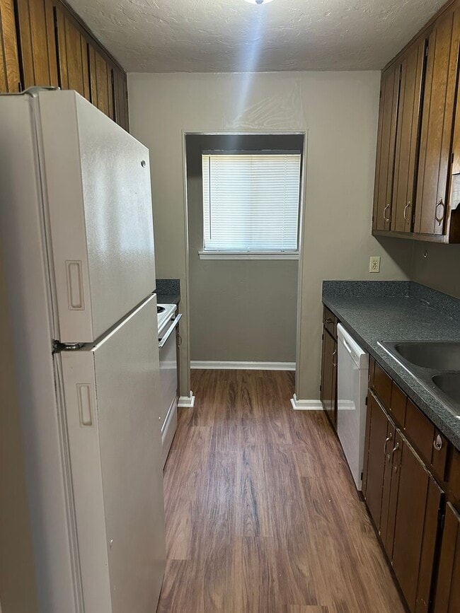 Photo - 1640 Willow Bend Way