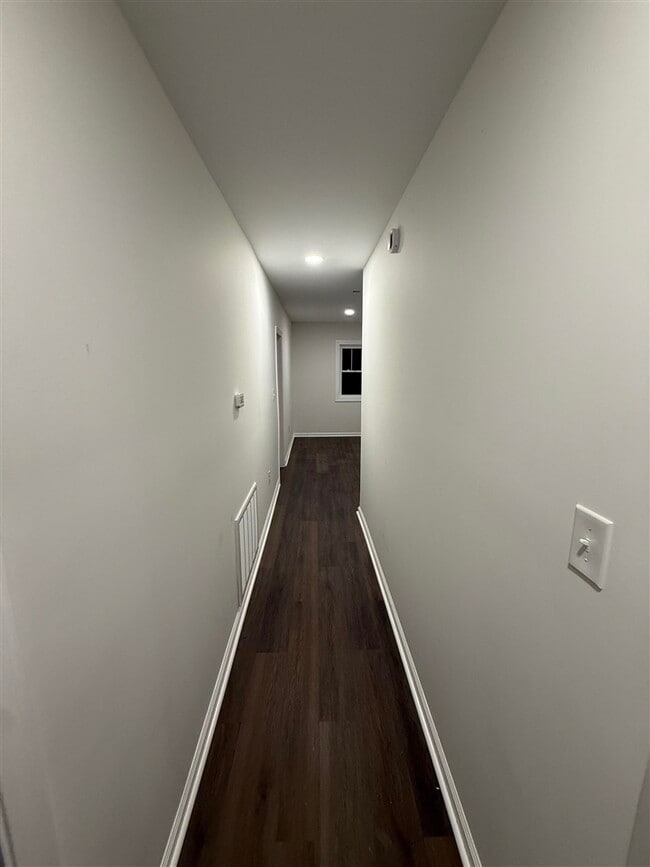 Photo - 1359 Park St