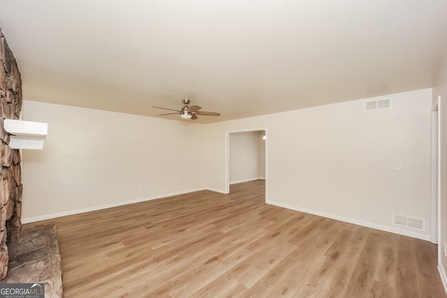 Photo - 4141 Macduff Dr