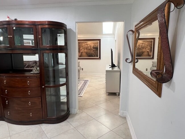 Photo - 5 Deerfoot Ct