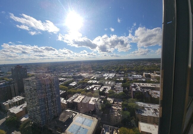 Photo - 5415 N Sheridan Rd Unit 3503