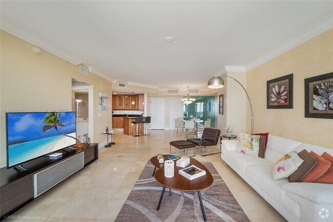 Building Photo - 19400 Turnberry Way Unit 922 Rental