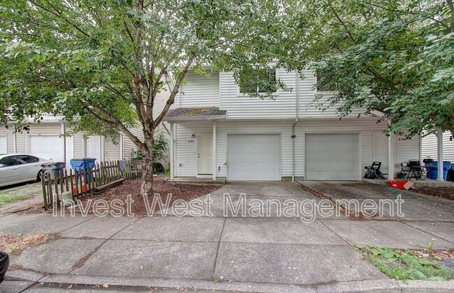 Photo - 6103 NE 33rd Cir House