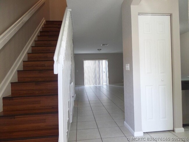 862 Summit Lake Dr