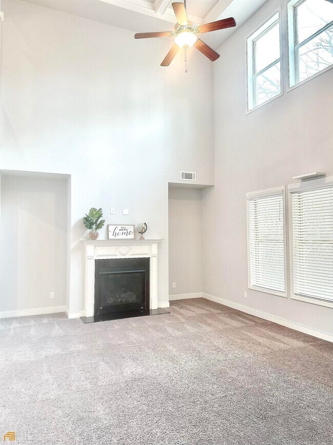 Photo - 3098 Ivy Crossing Dr