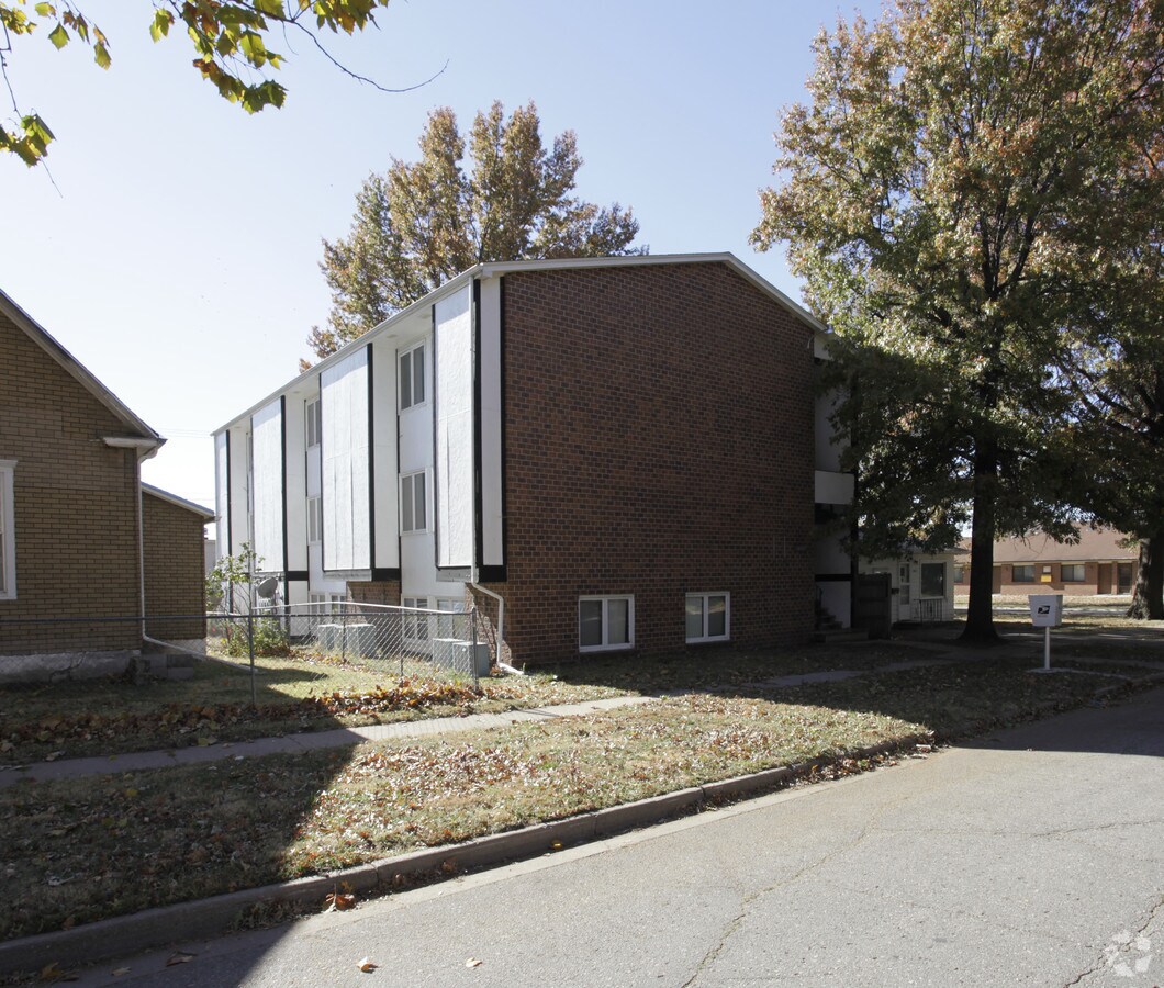 Photo - 4611 Huntington Ave