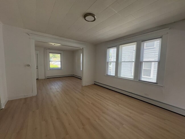 Photo - 127 Pearl St Unidad 1