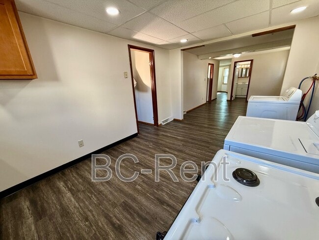 Photo - 526 Adams St