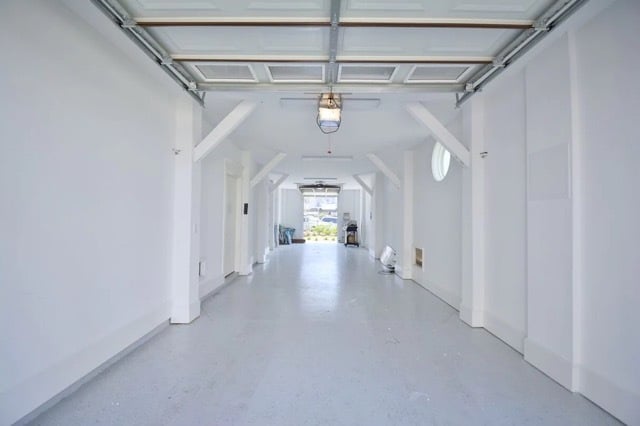 Photo - 18 Seagull St