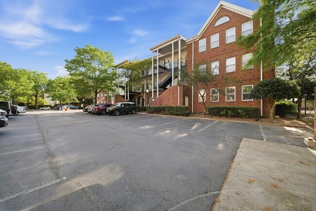 Photo - 205 Westover Ave Unit Apt 203