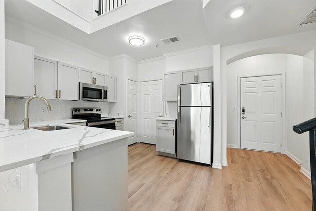 06_1001_Ross_Ave_Dallas_TX_75202_EE. UU.-Cocina-19903308 - The Griffin