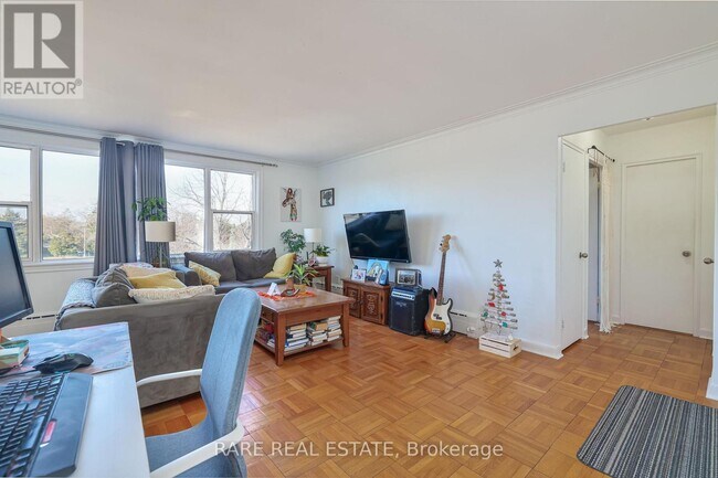 Photo - 2052 Courtland Dr Unit 405