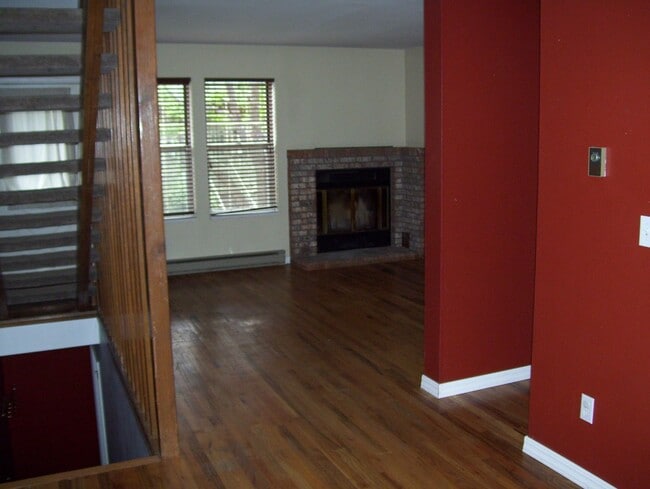 Photo - 3200 Azalea Dr