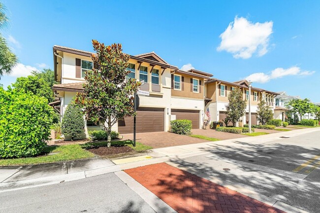 Photo - 11401 Pointe Midtown Dr