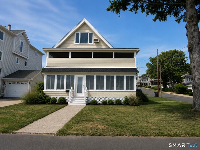 Building Photo - 48 Beach Ave