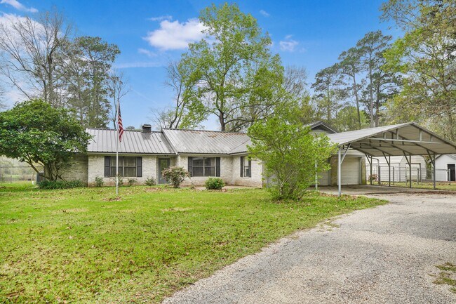 Photo - 512 County Rd 2222