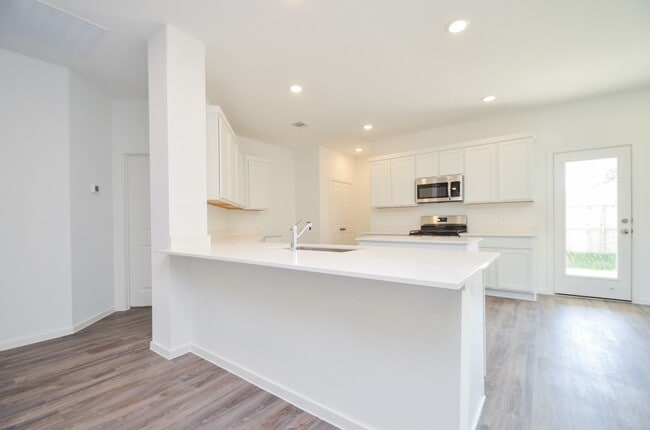 Photo - 3106 Stonebriar Dr
