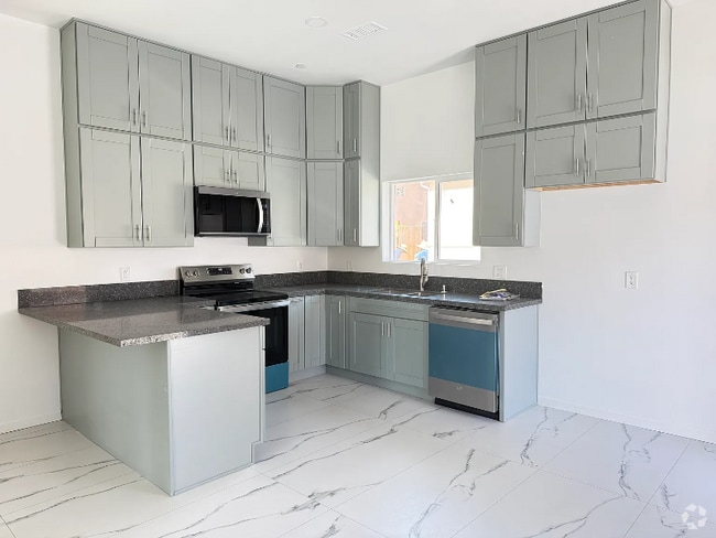 Building Photo - 3996 Massachusetts Ave Rental