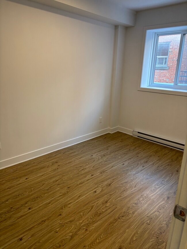 Photo - 4820 De La Côte-Sainte-Catherine